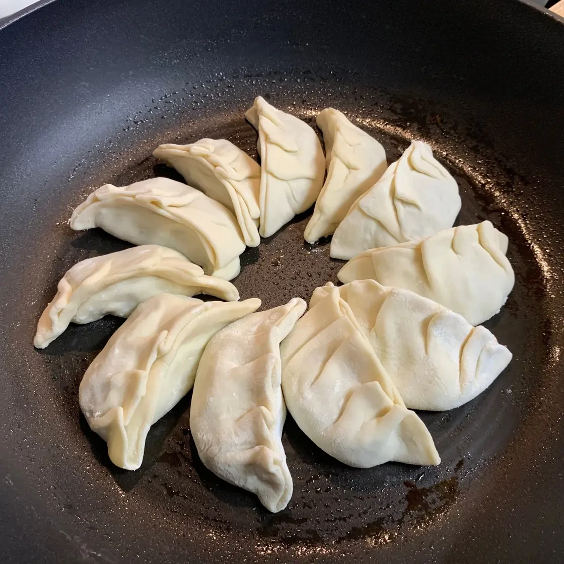 GYOZA